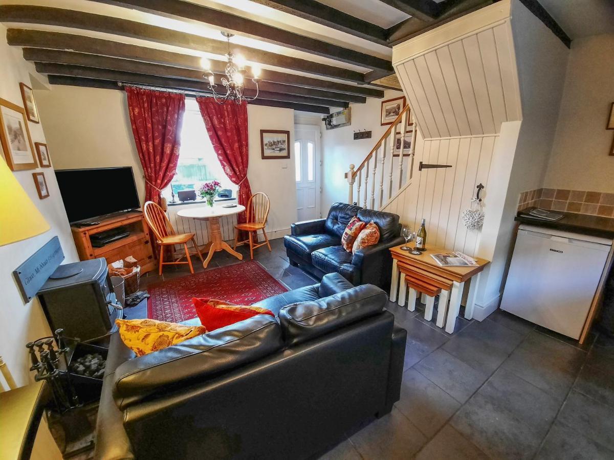 Bwthyn Ger Afon Riverplace Cottage Blaenau Ffestiniog ภายนอก รูปภาพ